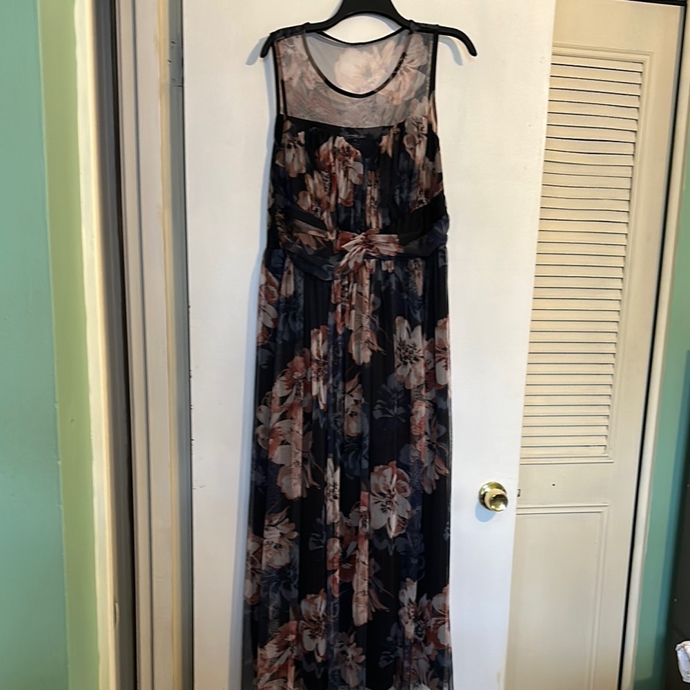 Floral Maxi Dress with Sheer Details Size 1X